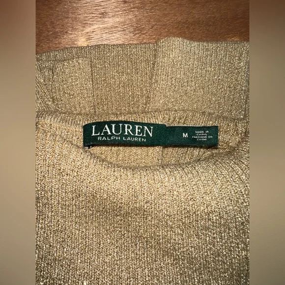 NEW Ralph Lauren Women's Golden Turtleneck Sweater - Size M - Picture 7 of 9